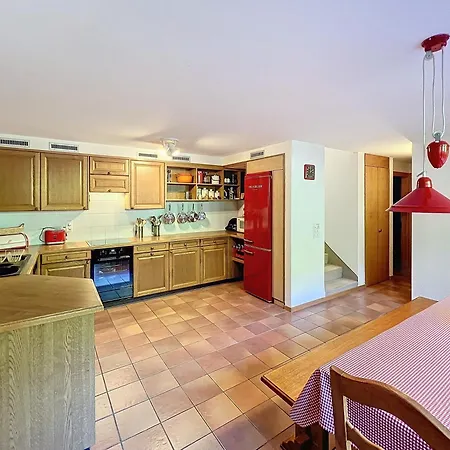 Joli-chalet クラン